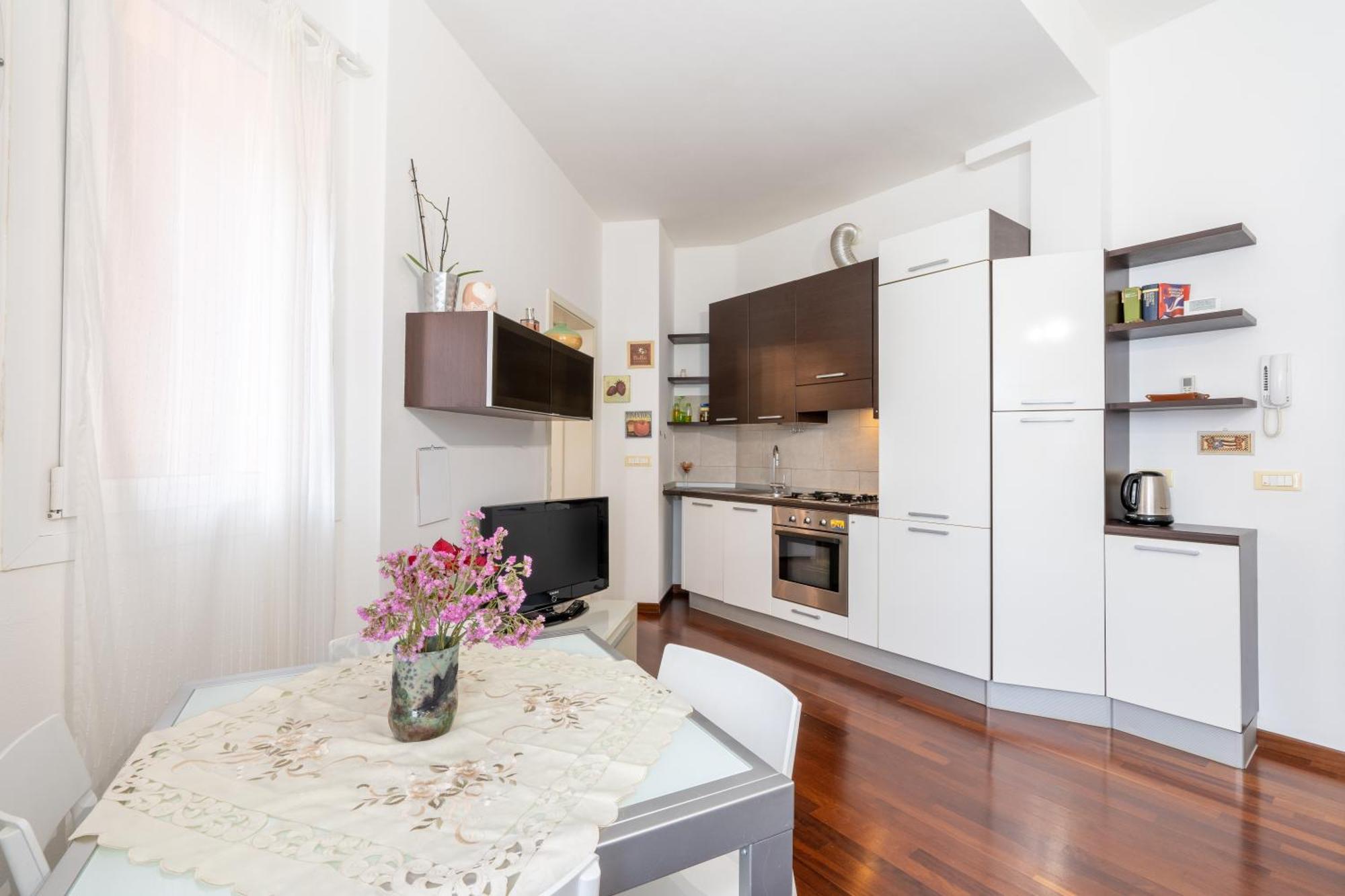 Avantgard Rooms Western Station Bolonya Dış mekan fotoğraf