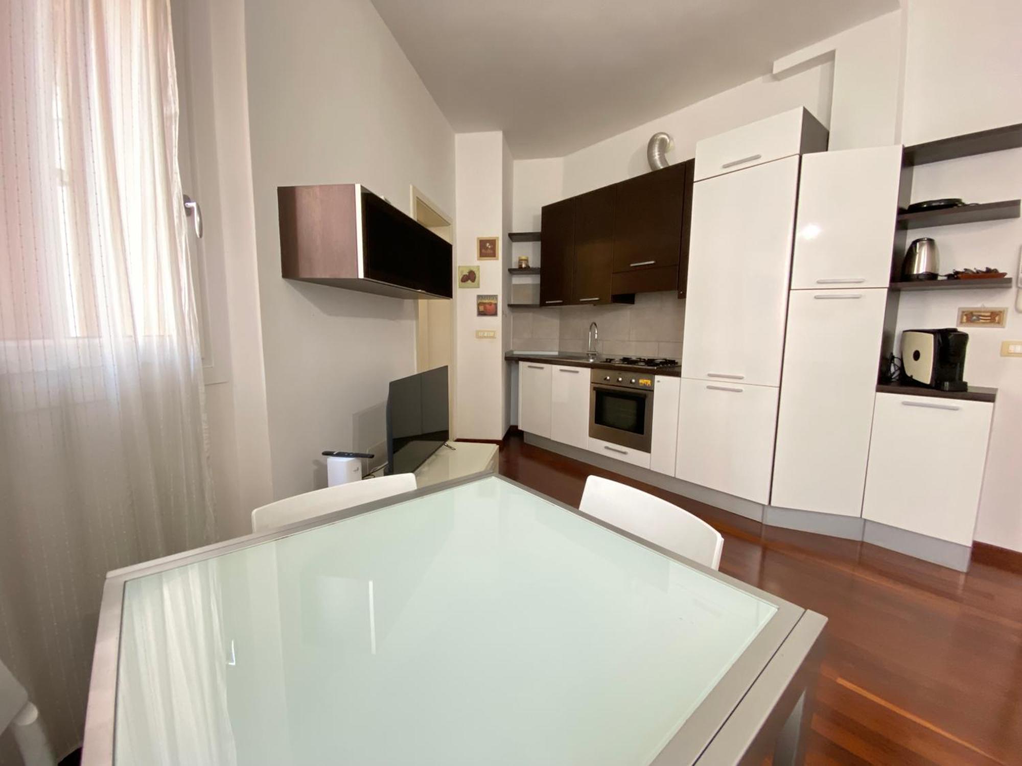 Avantgard Rooms Western Station Bolonya Dış mekan fotoğraf