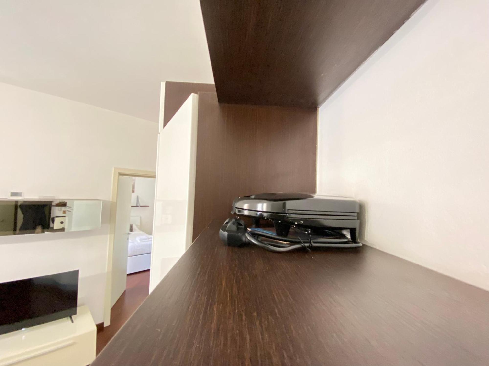 Avantgard Rooms Western Station Bolonya Dış mekan fotoğraf