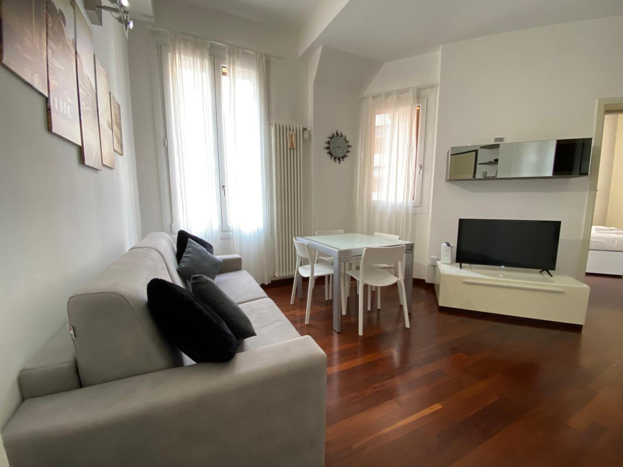 Avantgard Rooms Western Station Bolonya Dış mekan fotoğraf