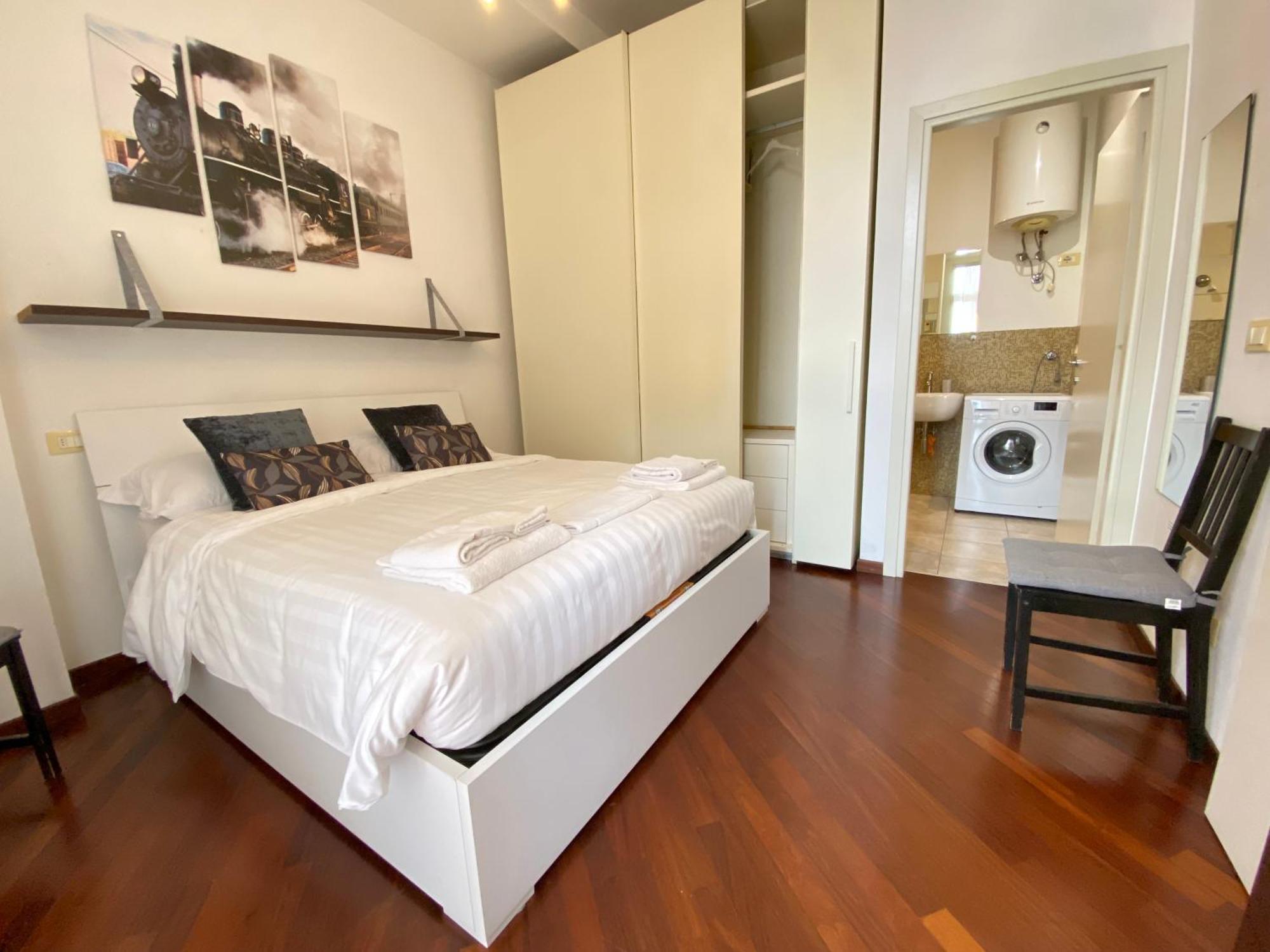 Avantgard Rooms Western Station Bolonya Dış mekan fotoğraf